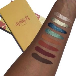 Reina Del Caribe Vol.1 - Alamar Cosmetics